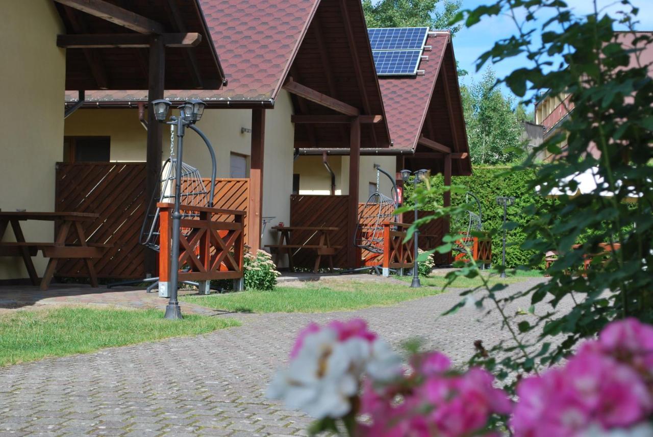 Kameleon Dzwirzyno Otel Dış mekan fotoğraf